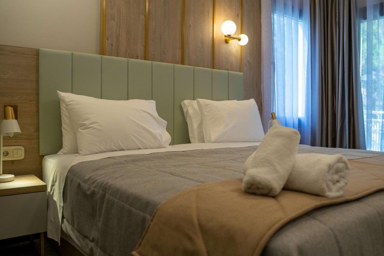 Tosca Beach Hotel PalaiónTsiflíkion Exteriér fotografie