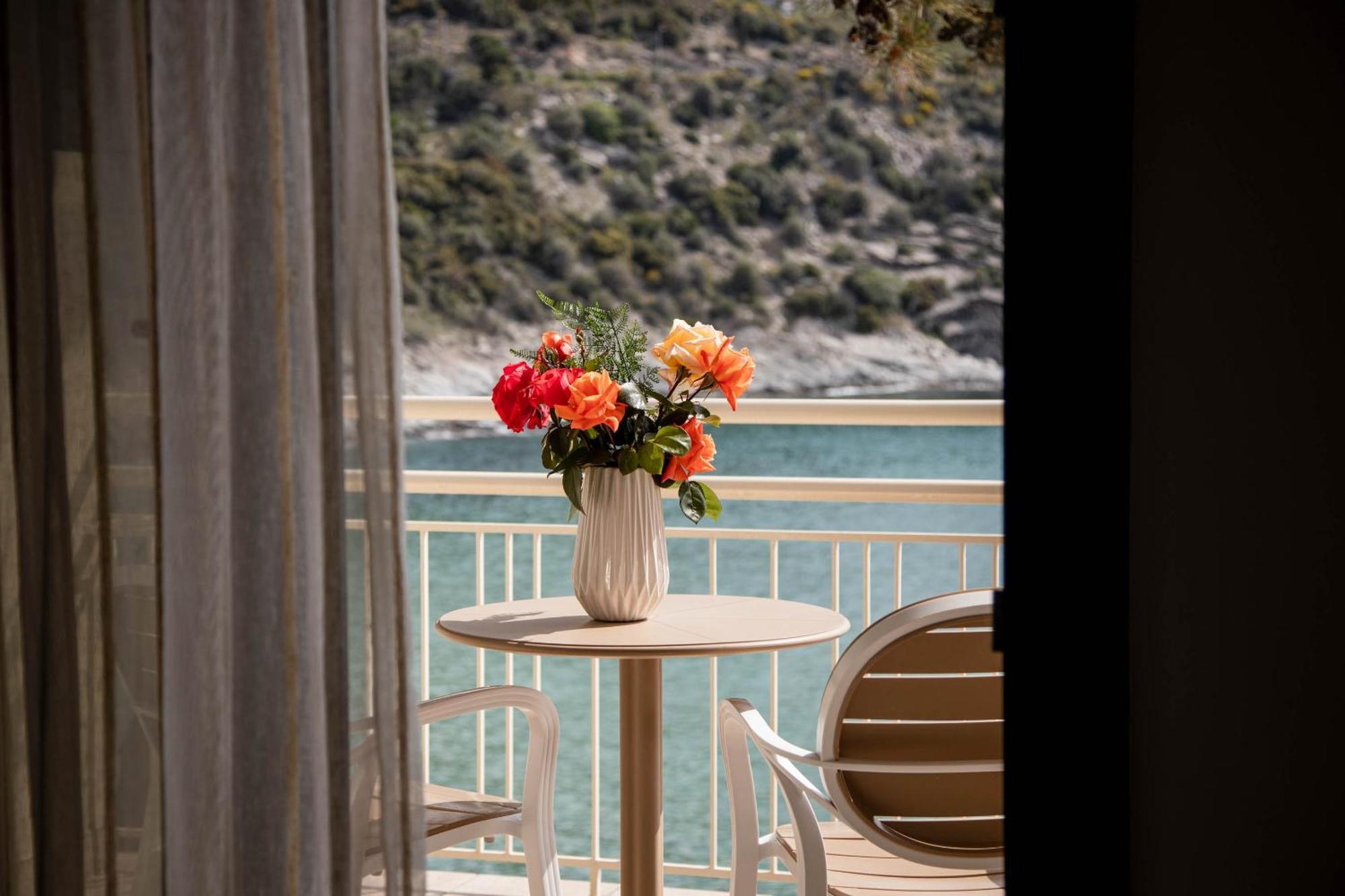 Tosca Beach Hotel PalaiónTsiflíkion Exteriér fotografie